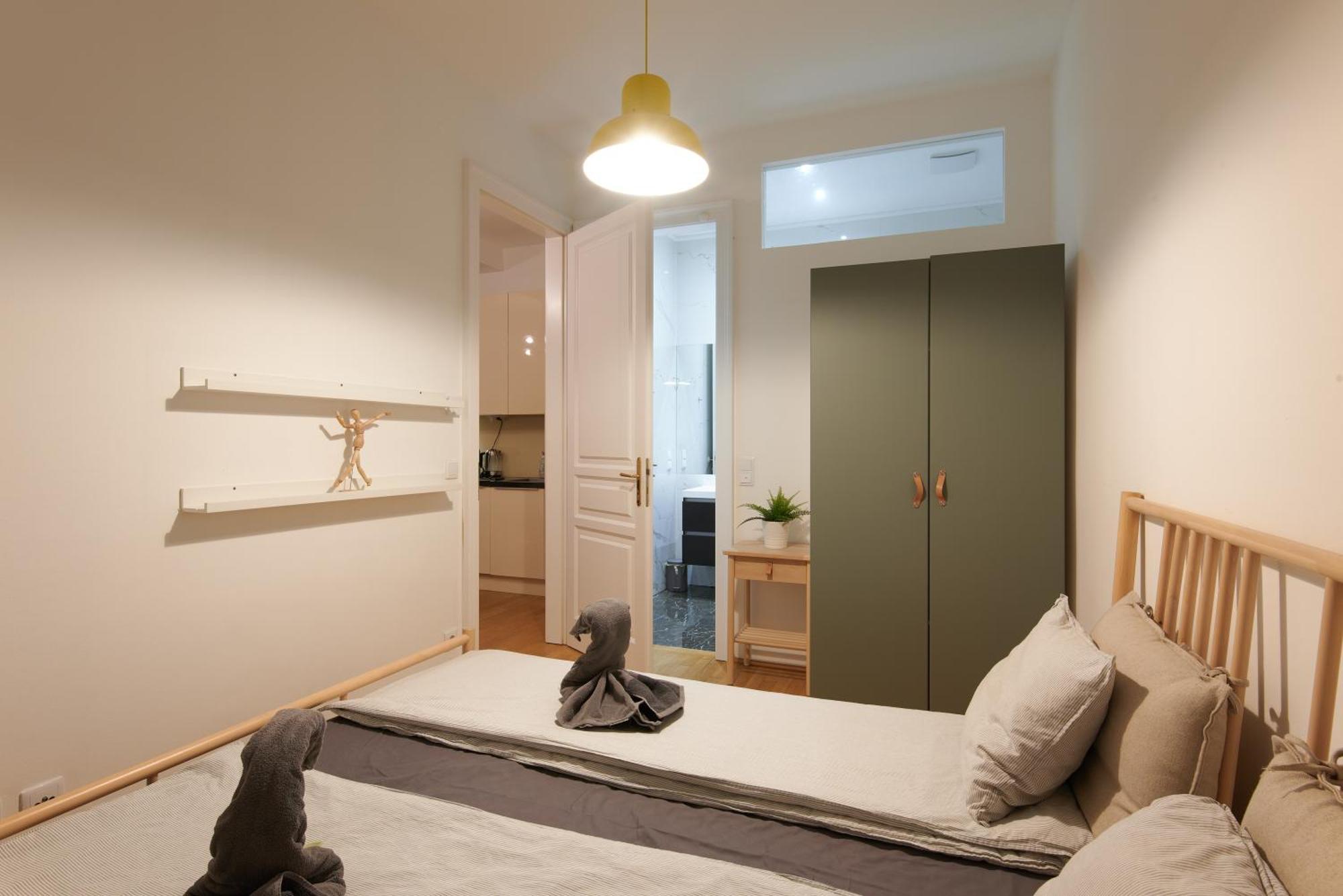 Premium Near Naschmarkt In 24h Check-in Apartment *